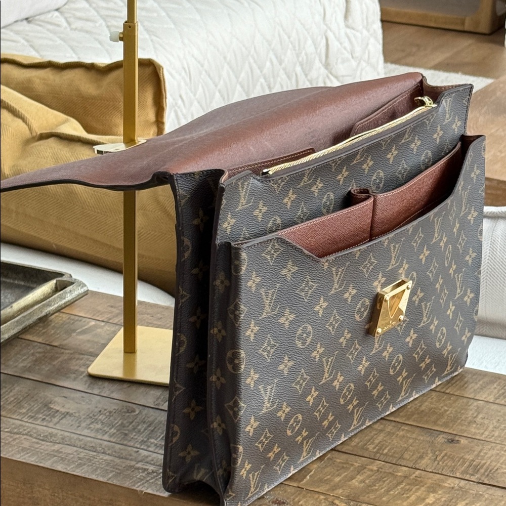 Louis Vuitton Monogram Robusto 1 Briefcase - Picture 13 of 16
